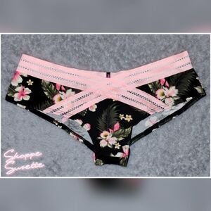 Victoria's Secret PINK NWT 2016 Tropical Floral Low Rise Cheekster Size Large